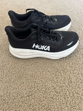 Hoka Bondi 9
